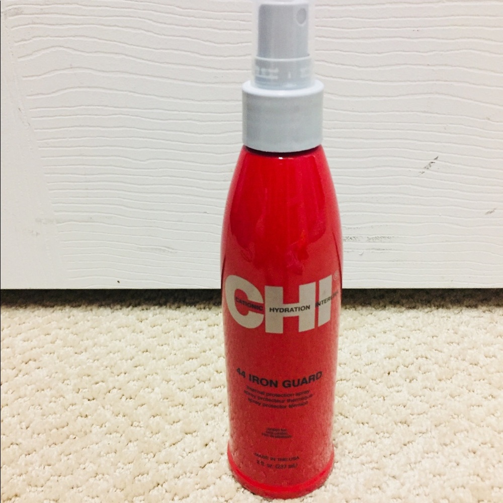 CHI 44 iron guard thermal protection spray